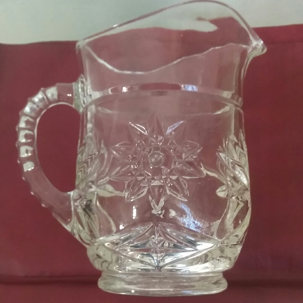 Starburst Small Pitcher - Picture 2 of 7